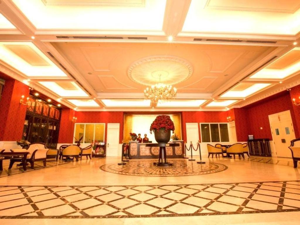 Den Long Do Hotel Nha Trang Exteriér fotografie