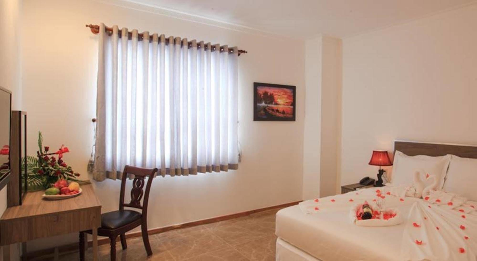 Den Long Do Hotel Nha Trang Exteriér fotografie