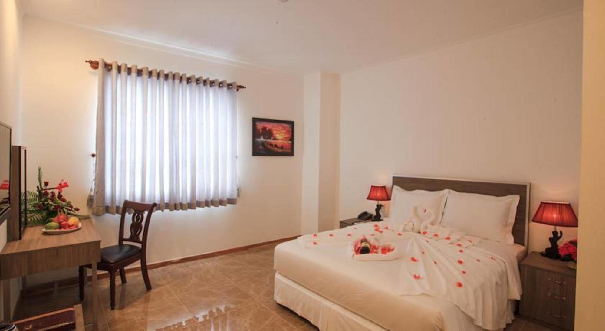 Den Long Do Hotel Nha Trang Exteriér fotografie